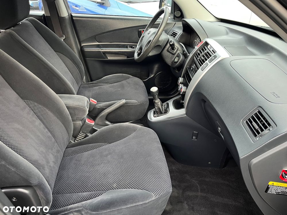 Hyundai Tucson 2.0 2WD GLS Style - 12