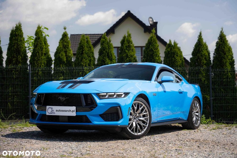 Ford Mustang - 3