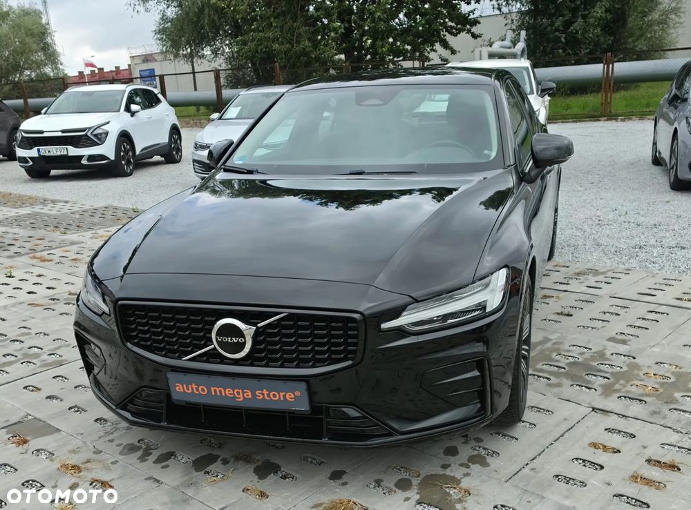 Volvo S60 B4 B DKG Plus Dark - 2