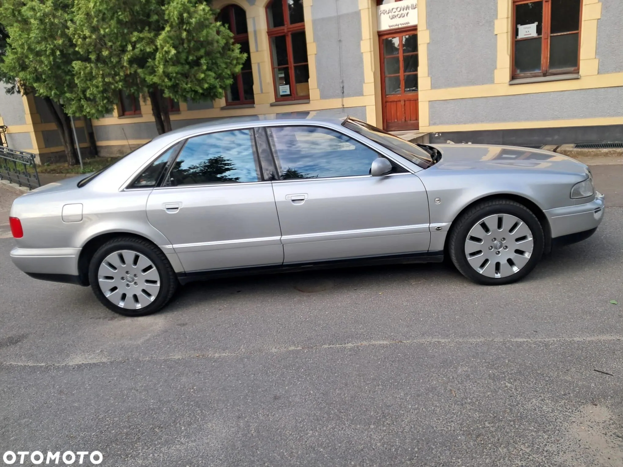 Audi A8 - 11