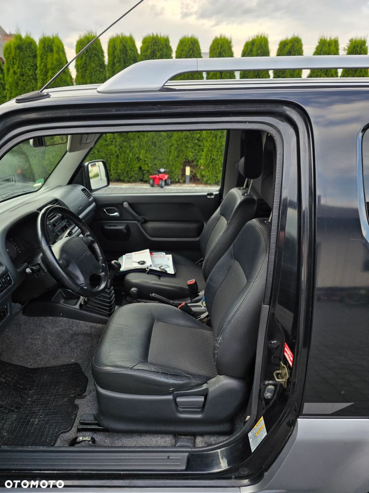 Suzuki Jimny 1.3 - 11