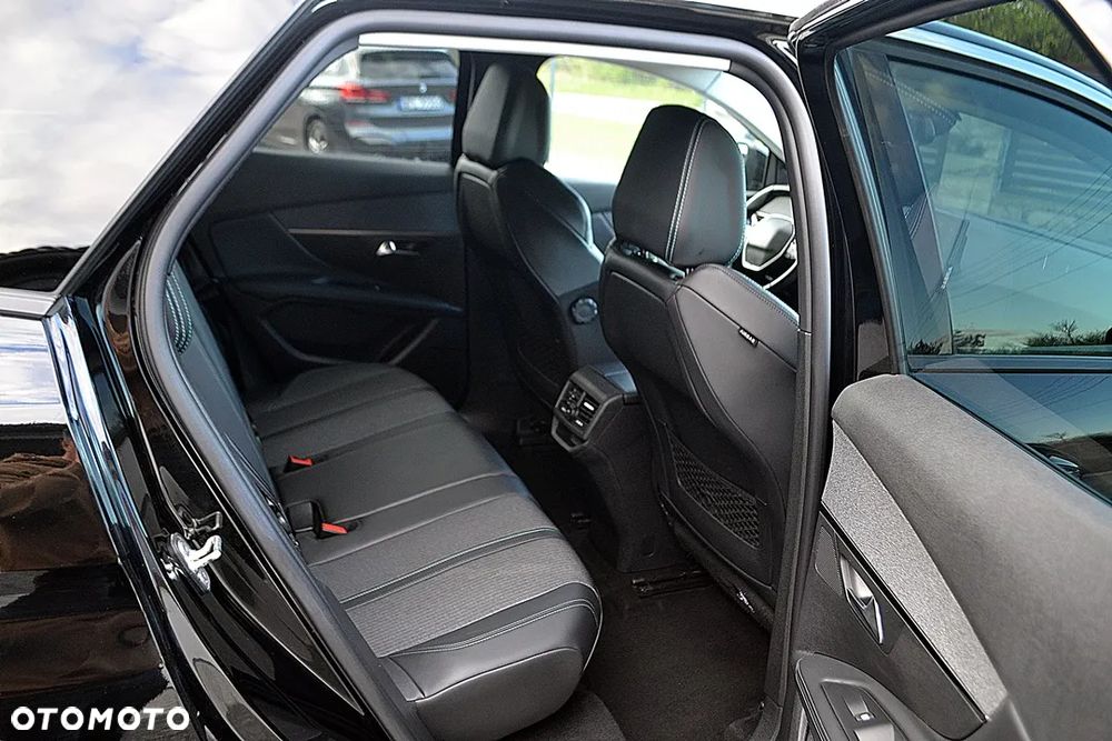 Peugeot 3008 BlueHDi 130 Stop & Start EAT8 Allure - 18