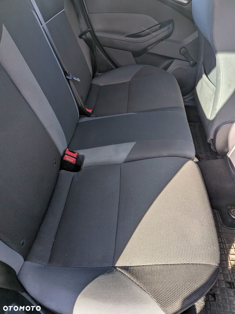 Ford Focus 1.6 TDCi Trend - 13