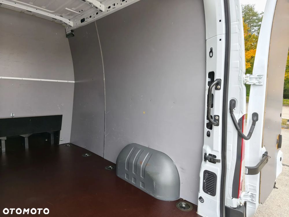 Opel Movano - 37