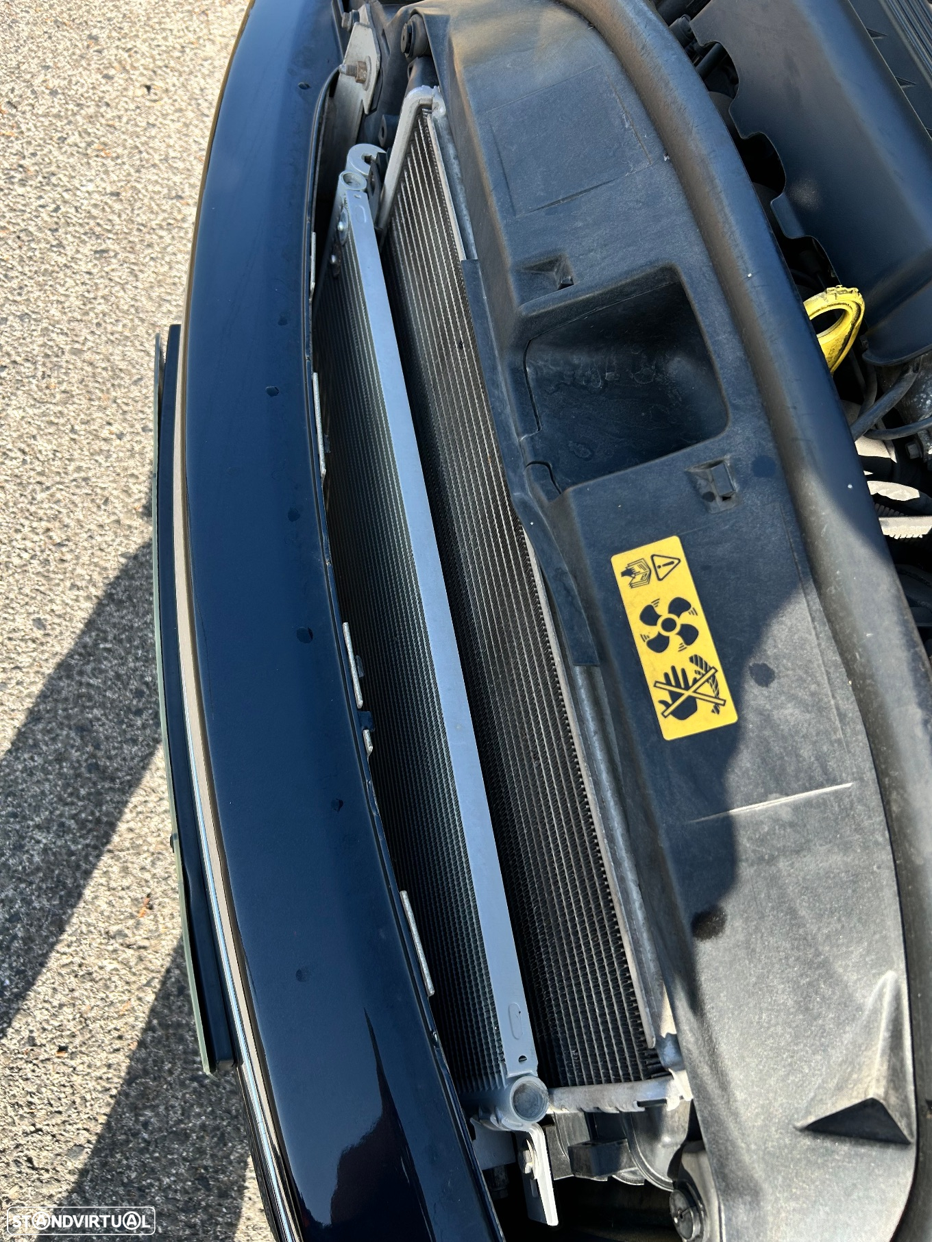 MINI Cabrio Cooper - 28