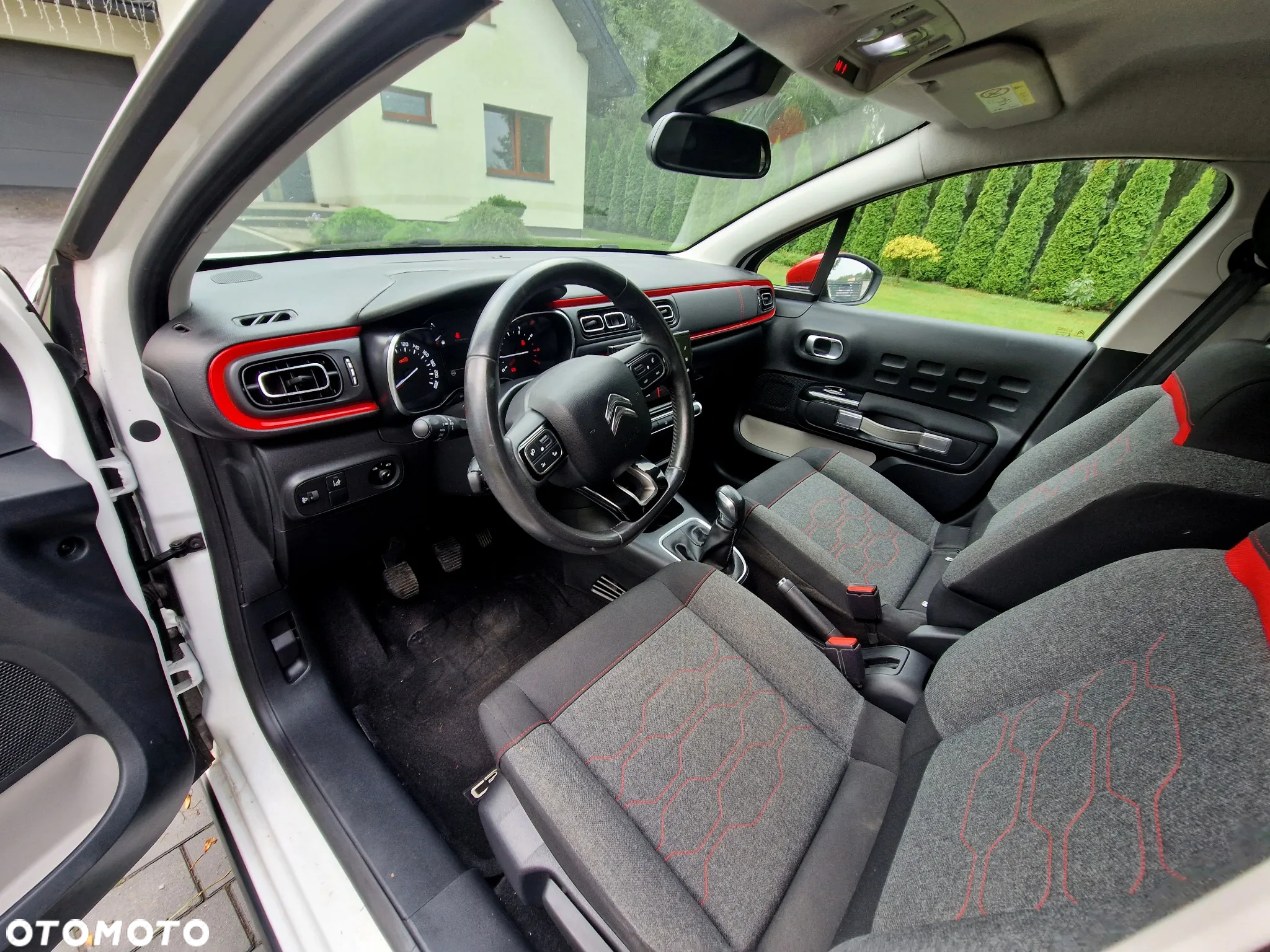 Citroën C3 1.2 PureTech Shine - 11
