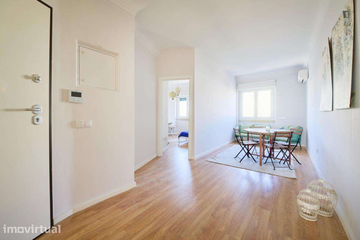 Quarto - localizado em Roma-Areeiro Lisbon - Grande imagem: 5/39