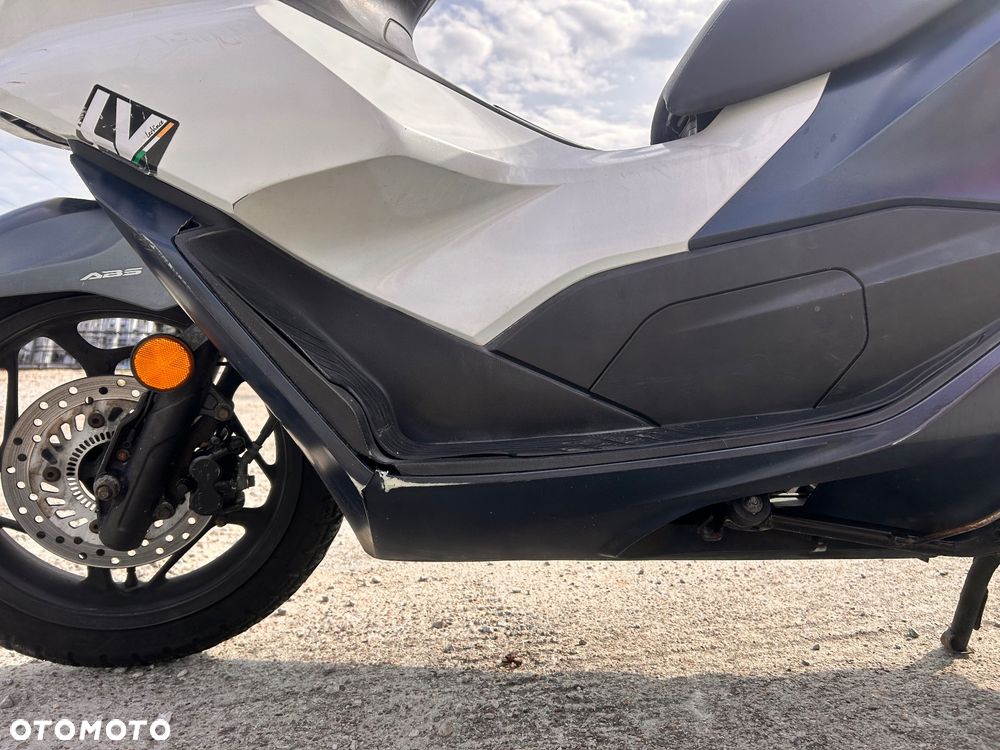 Honda PCX - 16
