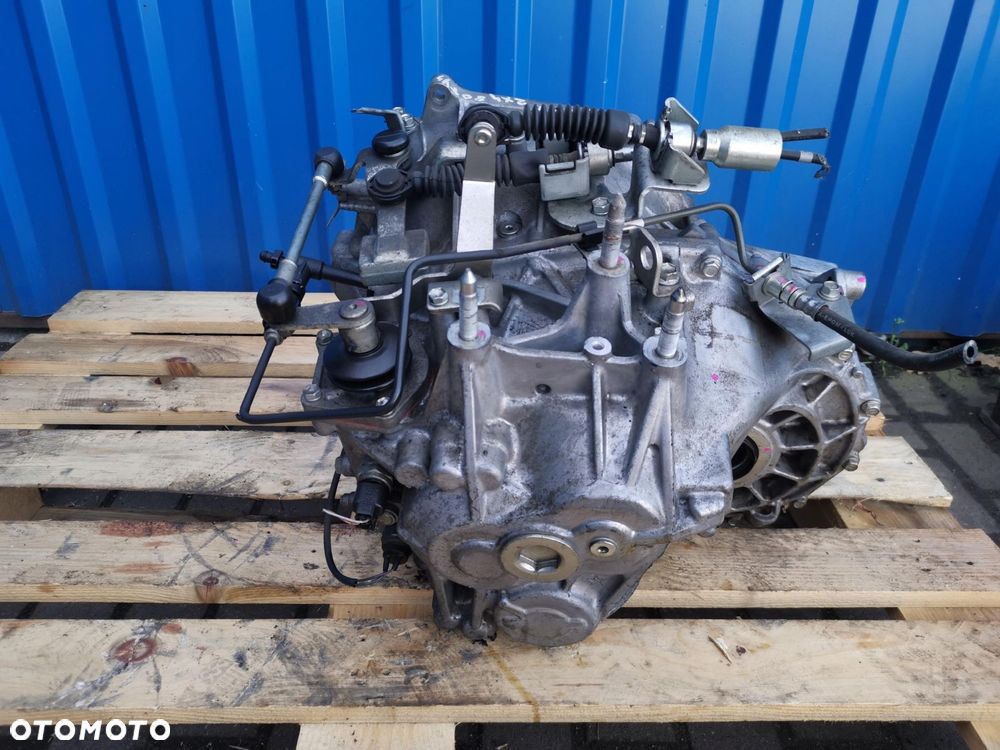 MITSUBISHI OUTLANDER III 2.2 60TYS 2X4 SKRZYNIA BIEGOW 0A0J-J F6MBA - 5