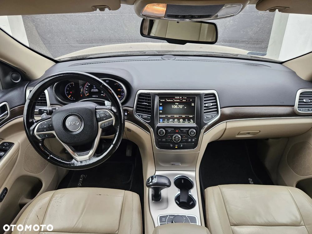 Jeep Grand Cherokee - 10