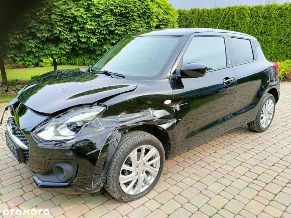 Suzuki Swift 1.2 Dualjet Hybrid Allgrip MT Comfort+ - 1
