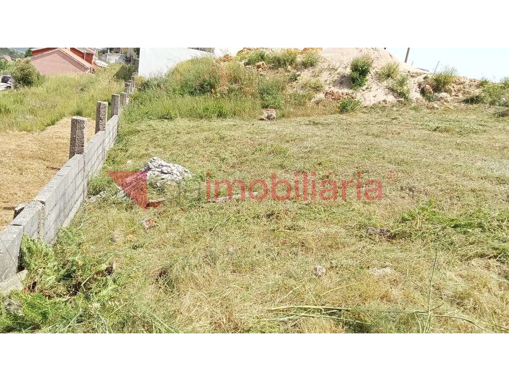 Terreno Urbano em Vialonga com Projeto Aprovado - Grande imagem: 3/16