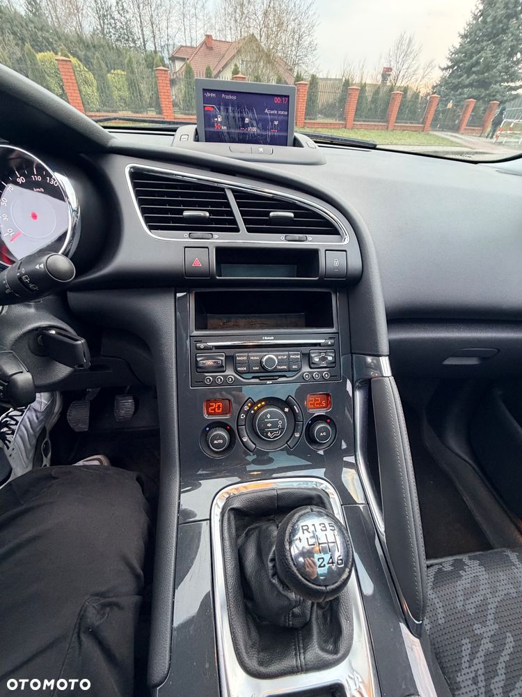 Peugeot 3008 1.6 Premium - 29