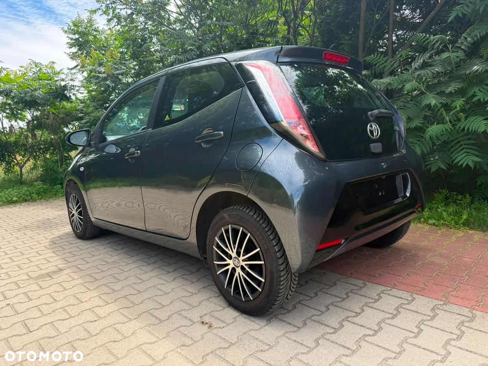Toyota Aygo 1.0 VVT-i Sprint EU6 - 38