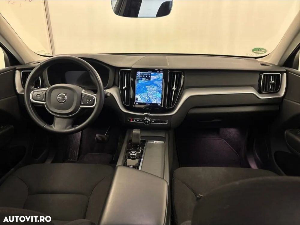 Volvo XC 60 B4 D Geartronic Momentum Pro - 2