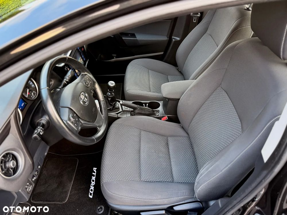 Toyota Corolla 1.6 Comfort - 15