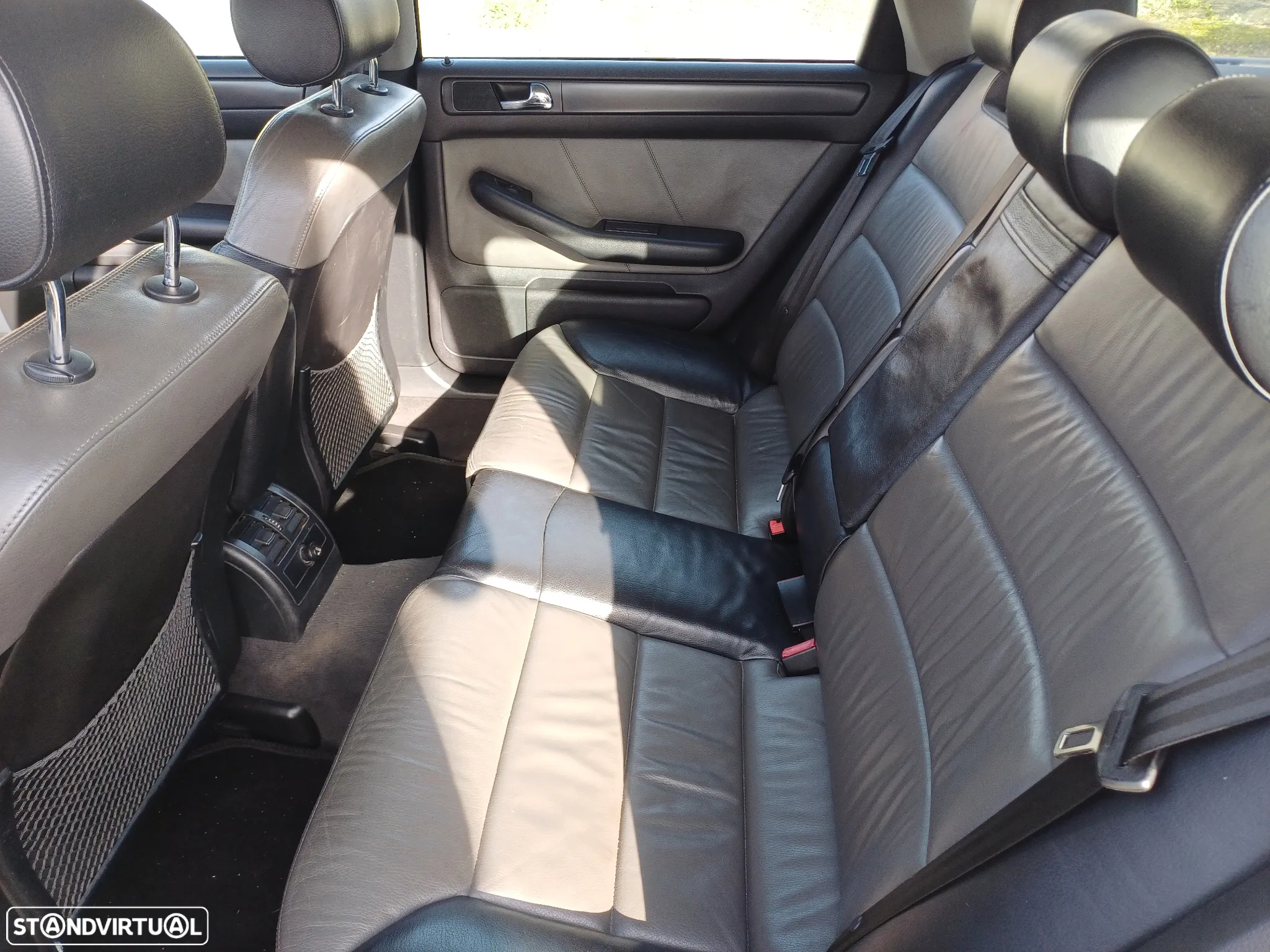 Audi A6 Allroad Quattro 2.5 TDI Tip - 12