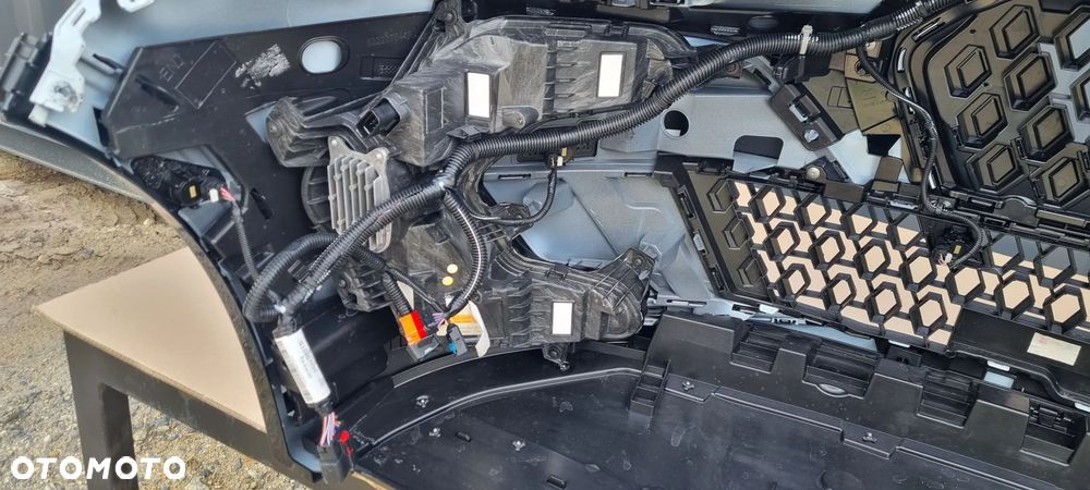 RENAULT CLIO VI 2026- Zderzak przód oryginał MA236 - 18