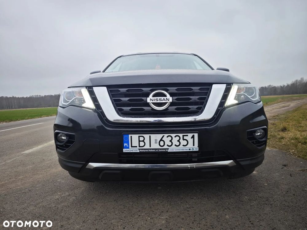 Nissan Pathfinder - 34