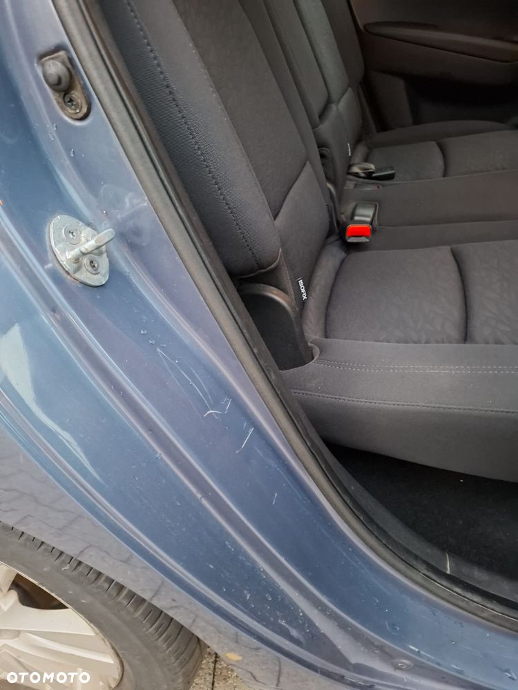 Hyundai ix20 1.4 Comfort blue - 17