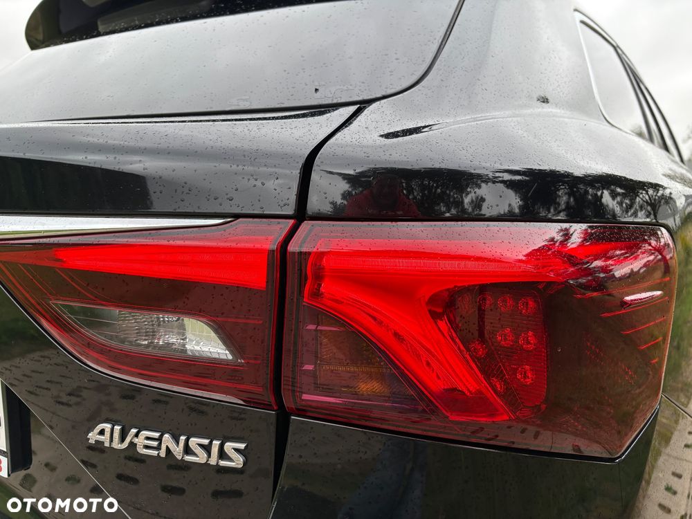 Toyota Avensis Touring Sports 2.0 D-4D Edition S+ - 26