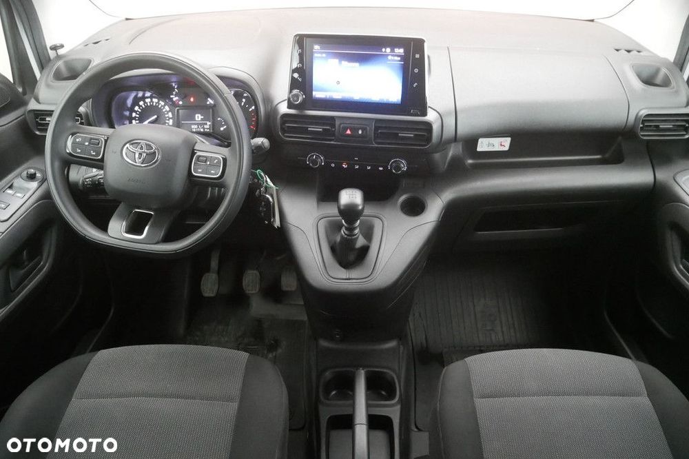 Toyota ProAce 1.5 D-4D Long Active SalonPL VAT23% Właścicielem pojazdu jest Ayvens Financial Services Polska - 8