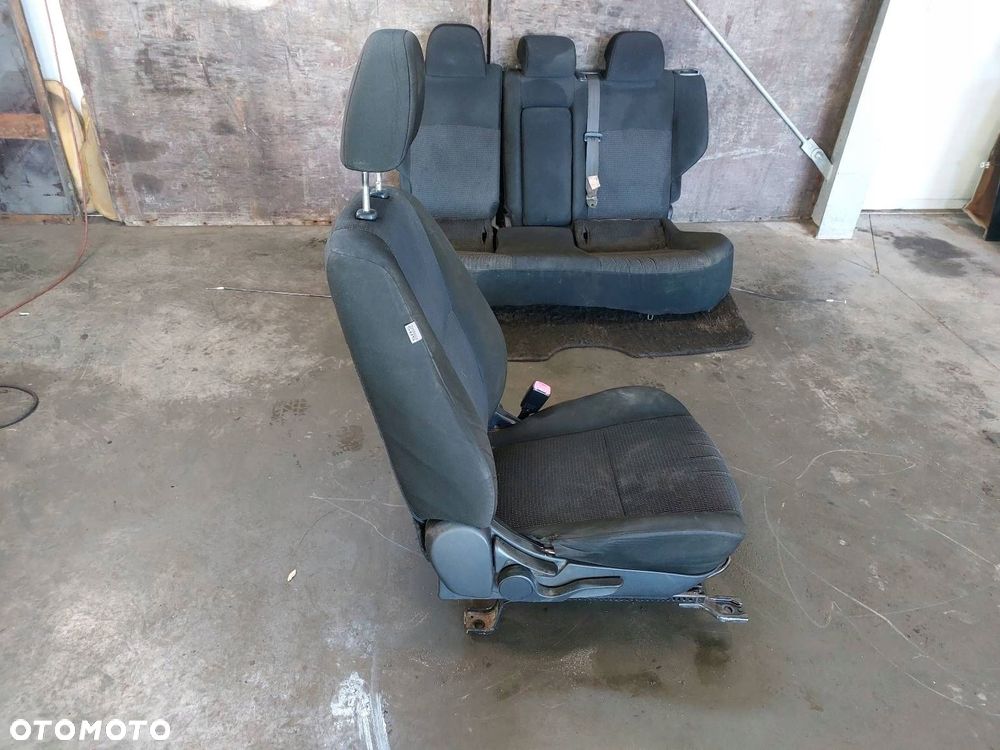 FOTELE KOMPLET LEWY PRAWY KANAPA TYŁ MITSUBISHI LANCER VIII - 7