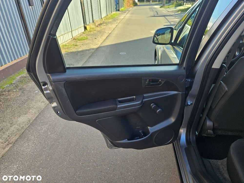 Fiat Sedici - 8