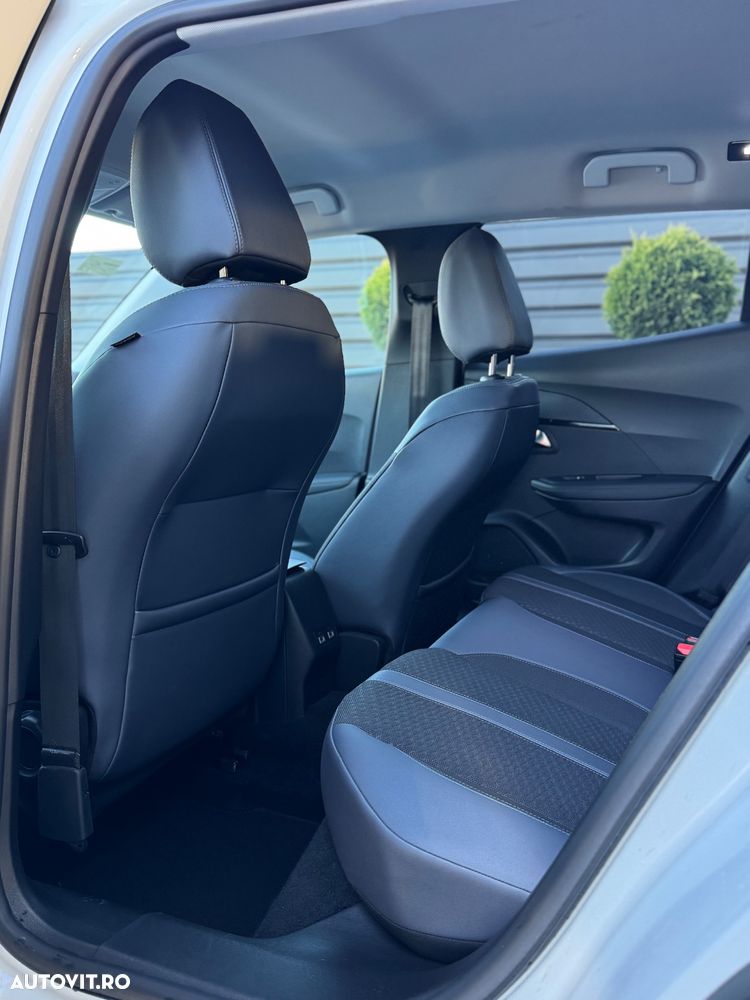 Peugeot 2008 PureTech 130 EAT8 Allure - 8