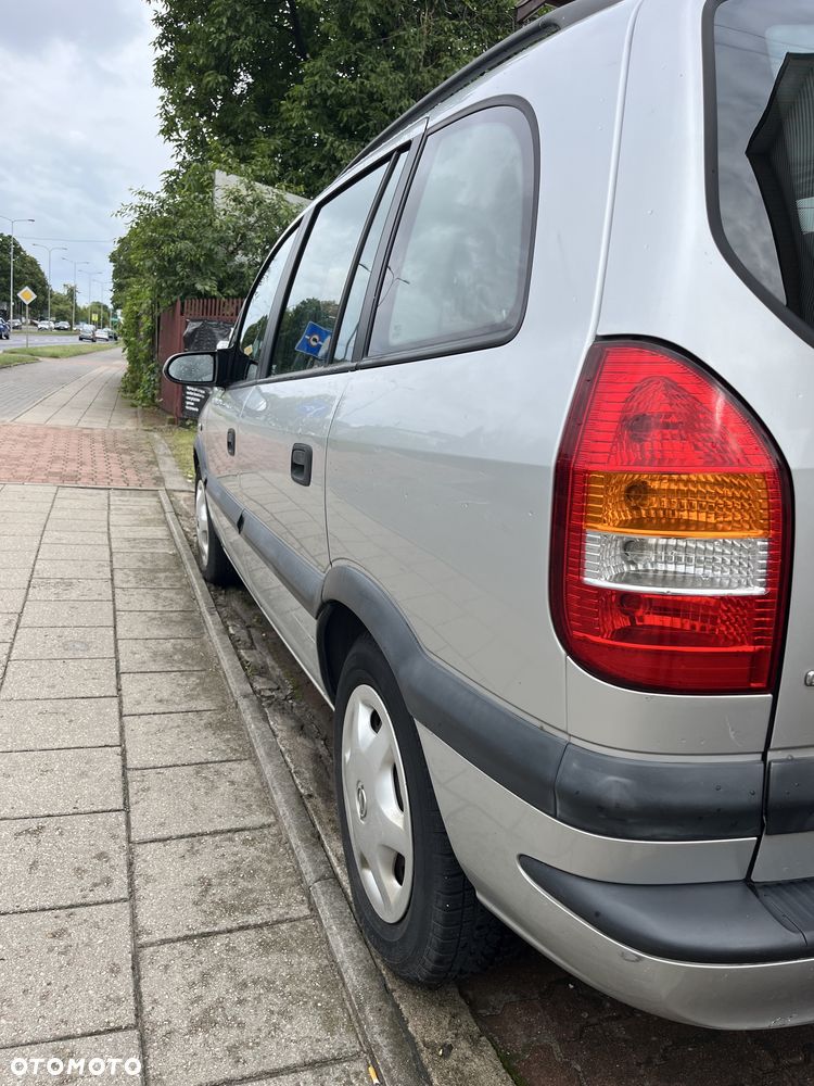 Opel Zafira - 5