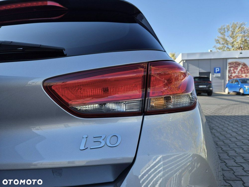 Hyundai i30 1.5 T-GDI 48V Smart DCT - 18