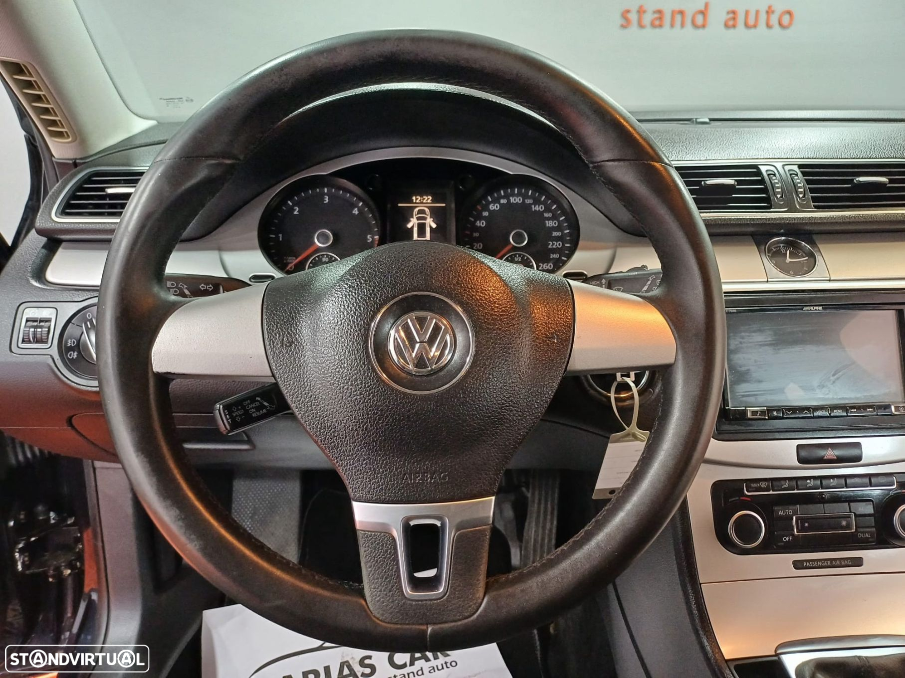VW Passat - 14