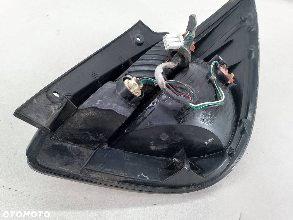 LAMPA TYLNA LEWA KIA RIO II 92401-1G2L - 7