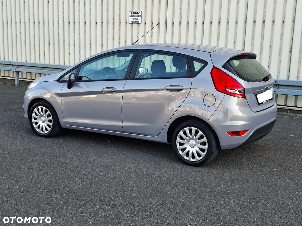 Ford Fiesta - 4
