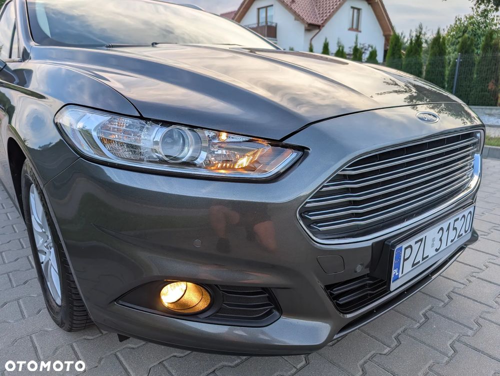 Ford Mondeo - 35