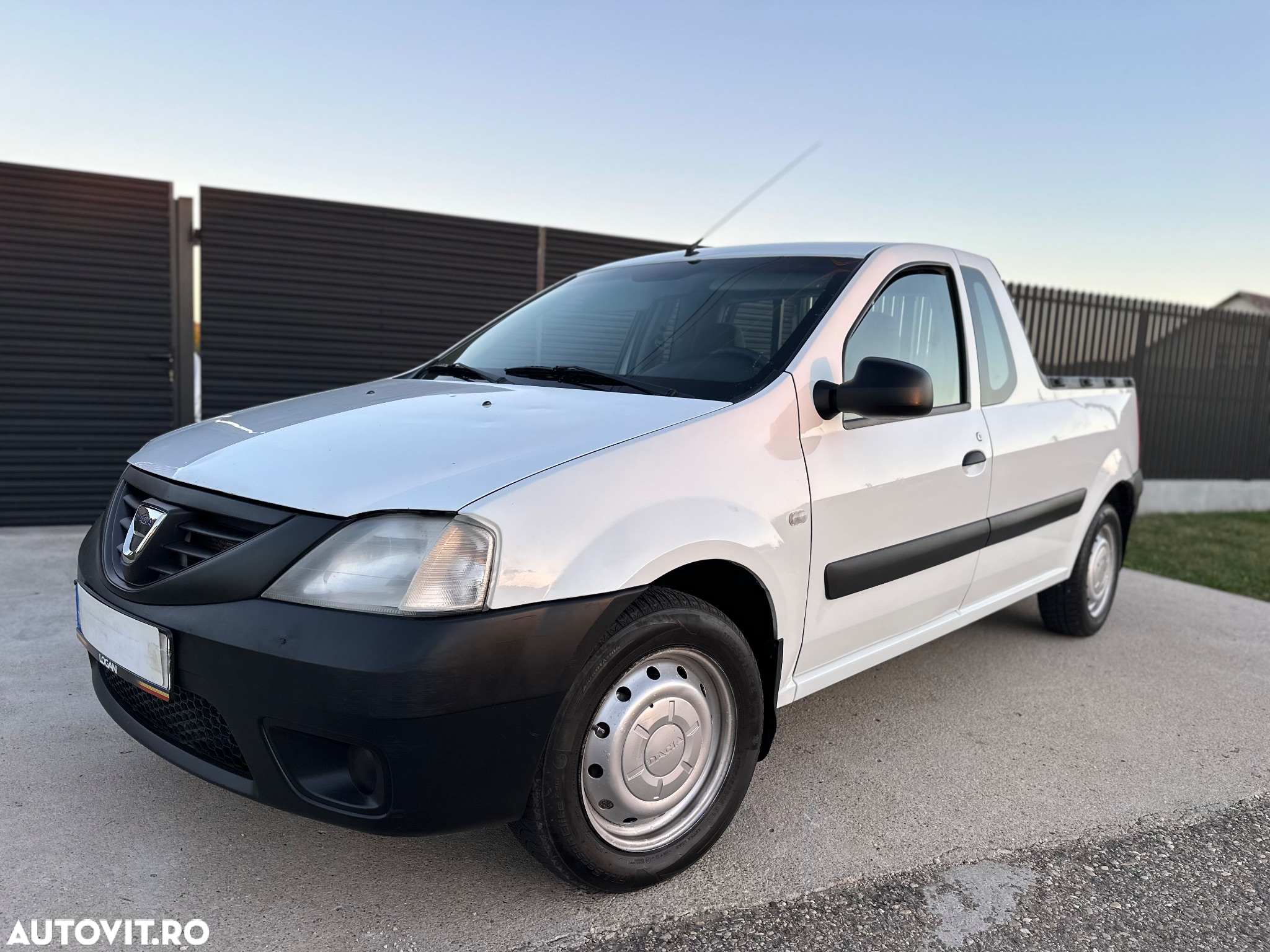 Dacia Pick Up - 25