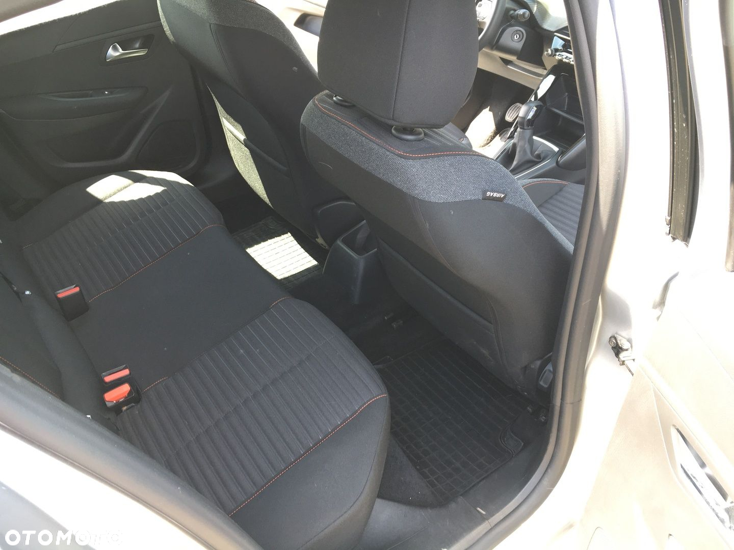 Peugeot 208 1.2 PureTech Active Pack S&S - 12