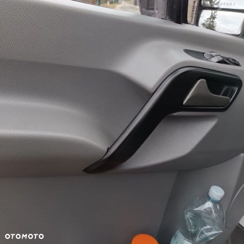 Mercedes-Benz Sprinter 319 - 23