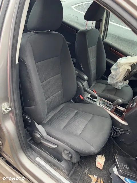 FOTELE SIEDZENIA KANAPA MERCEDES W245 - 1