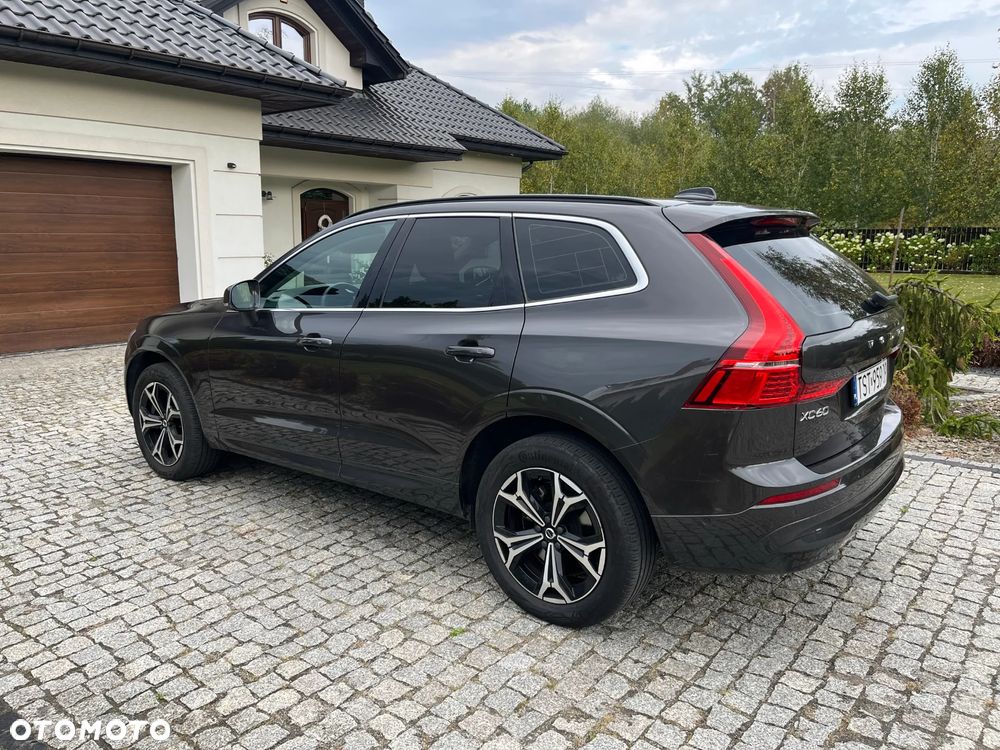 Volvo XC 60 B4 D AWD Geartronic Momentum Pro - 7