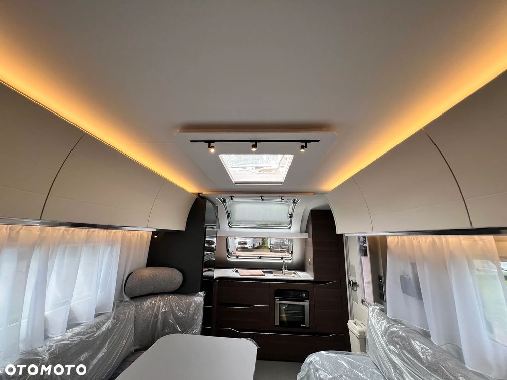 Adria Alpina 663 HT - 18