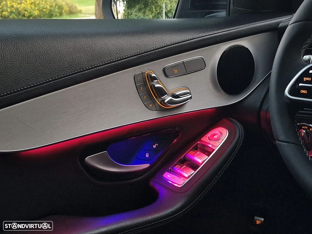 Mercedes-Benz GLC 300 de 4Matic 9G-TRONIC Exclusive - 23