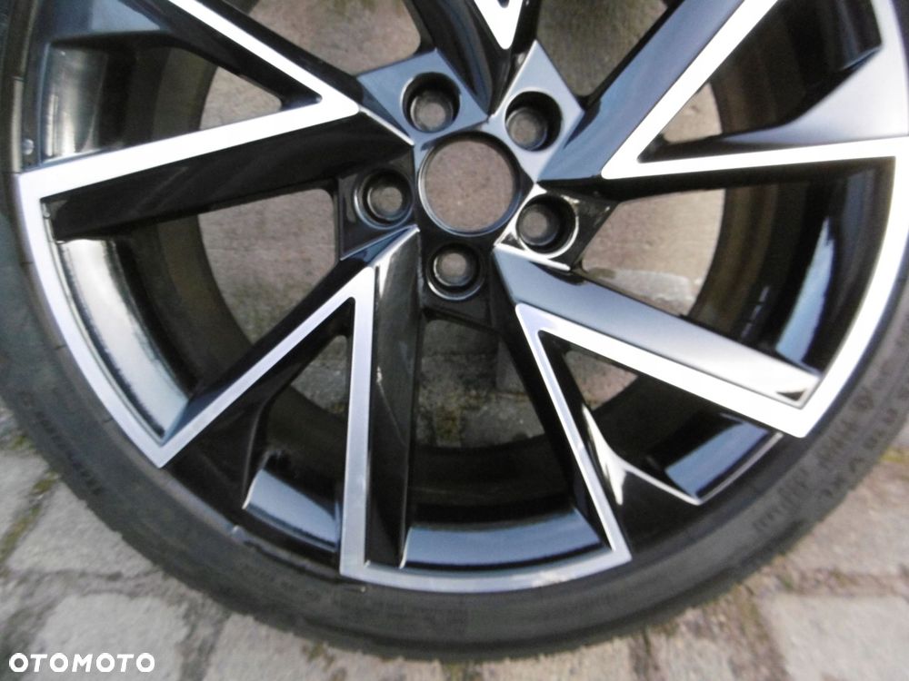 SKODA SCALA 657 7Jx18H2 ET39 5X100 - felga - 3