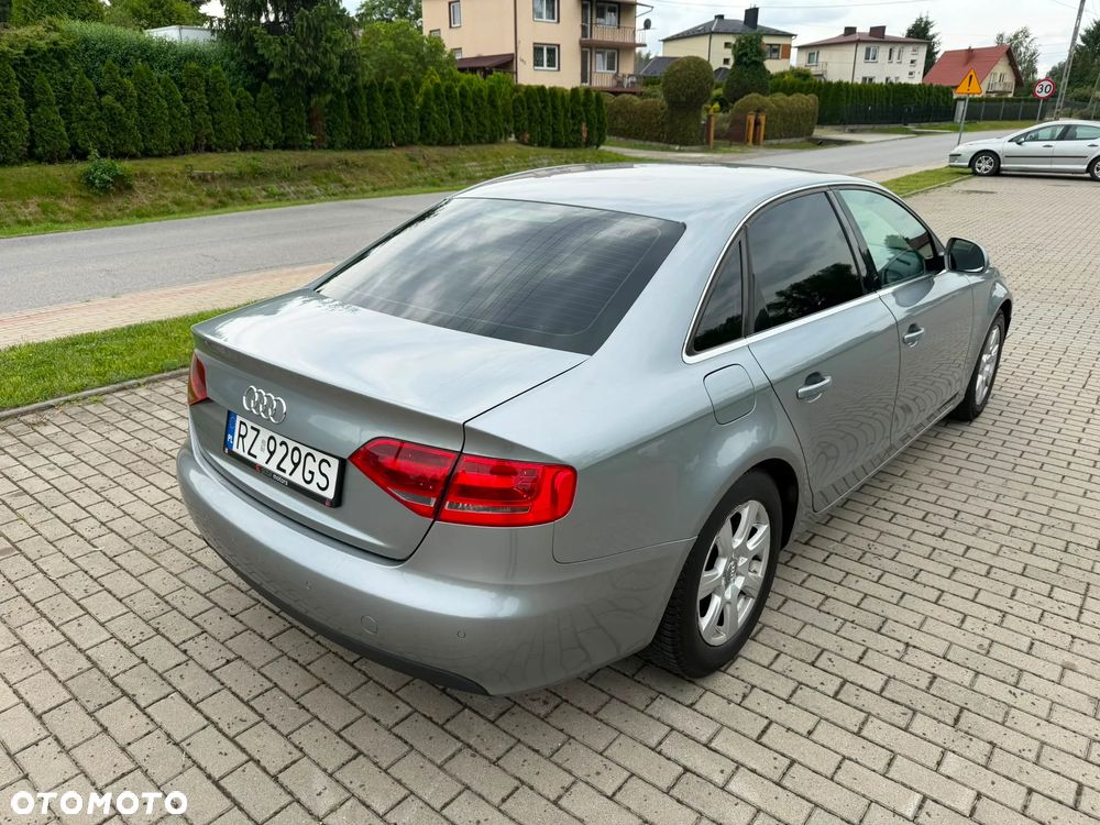 Audi A4 Limousine 2.0 TFSI Limited Edition - 27