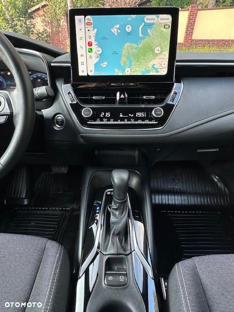 Toyota Corolla 1.8 Comfort - 17