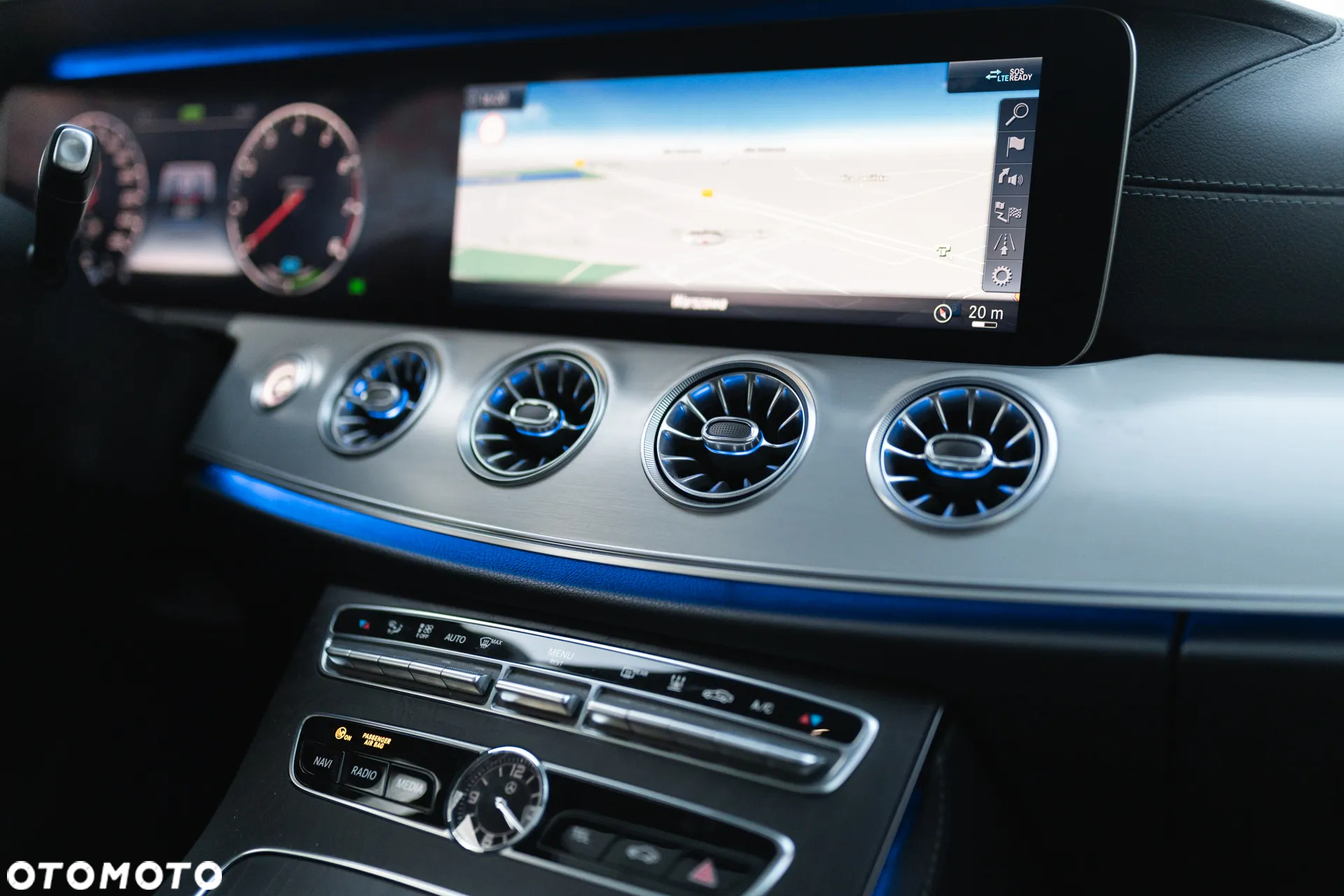 Mercedes-Benz Klasa E 350 Coupe 9G-TRONIC - 24