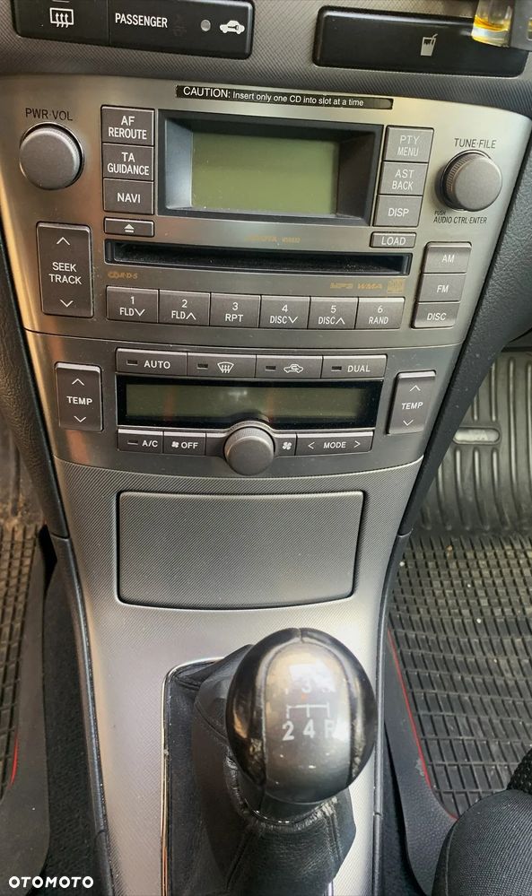 Toyota Avensis 1.8 VVT-i Luna - 9