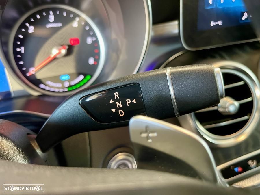 Mercedes-Benz GLC 300 de 4Matic 9G-TRONIC AMG Line - 17