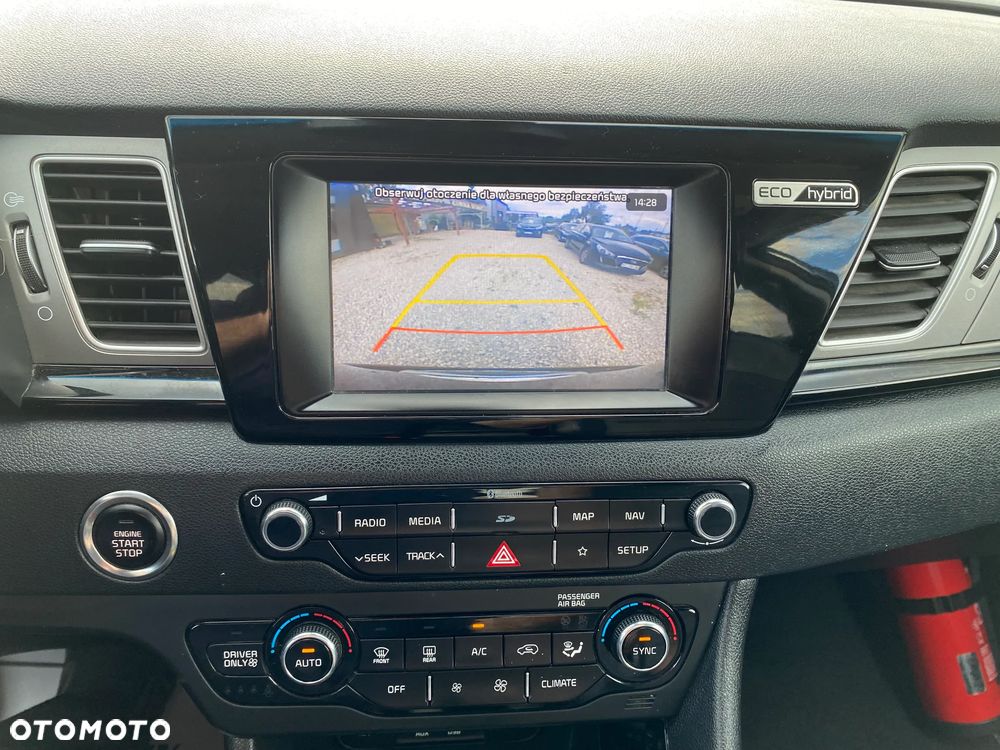 Kia Niro 1.6 GDI 2WD Edition 7 - 15