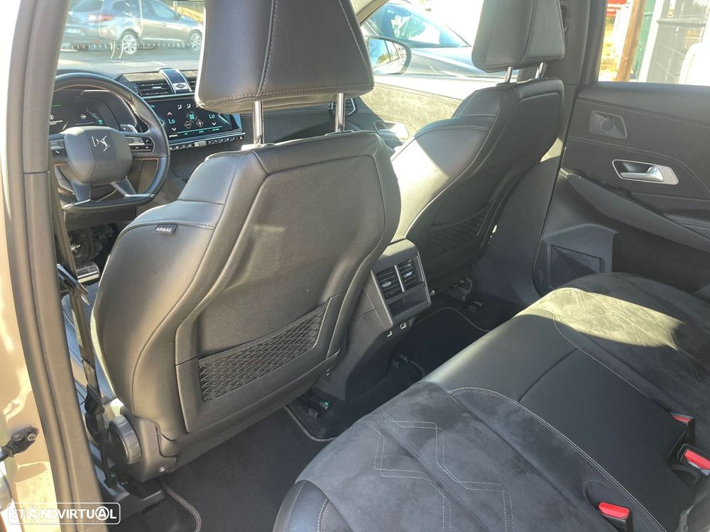 DS DS7 Crossback - 23